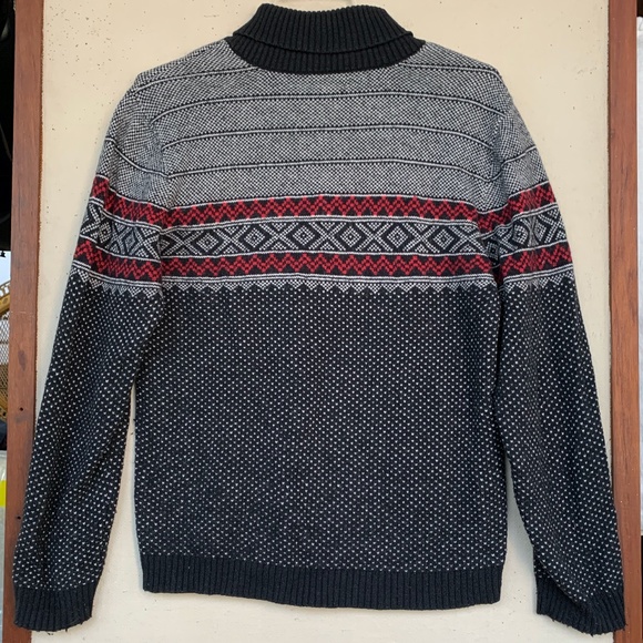 OLD NAVY BOYS FAIR ISLE SWEATER - Picture 4 of 4